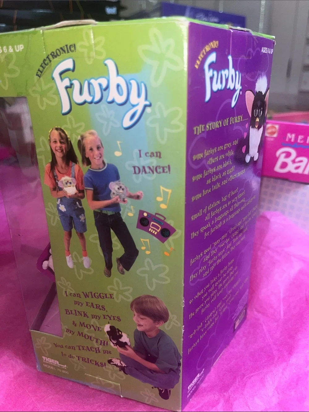 1998-1999 Spring Time Furby (Special Limited Edition, Model 70-884) NRFB
